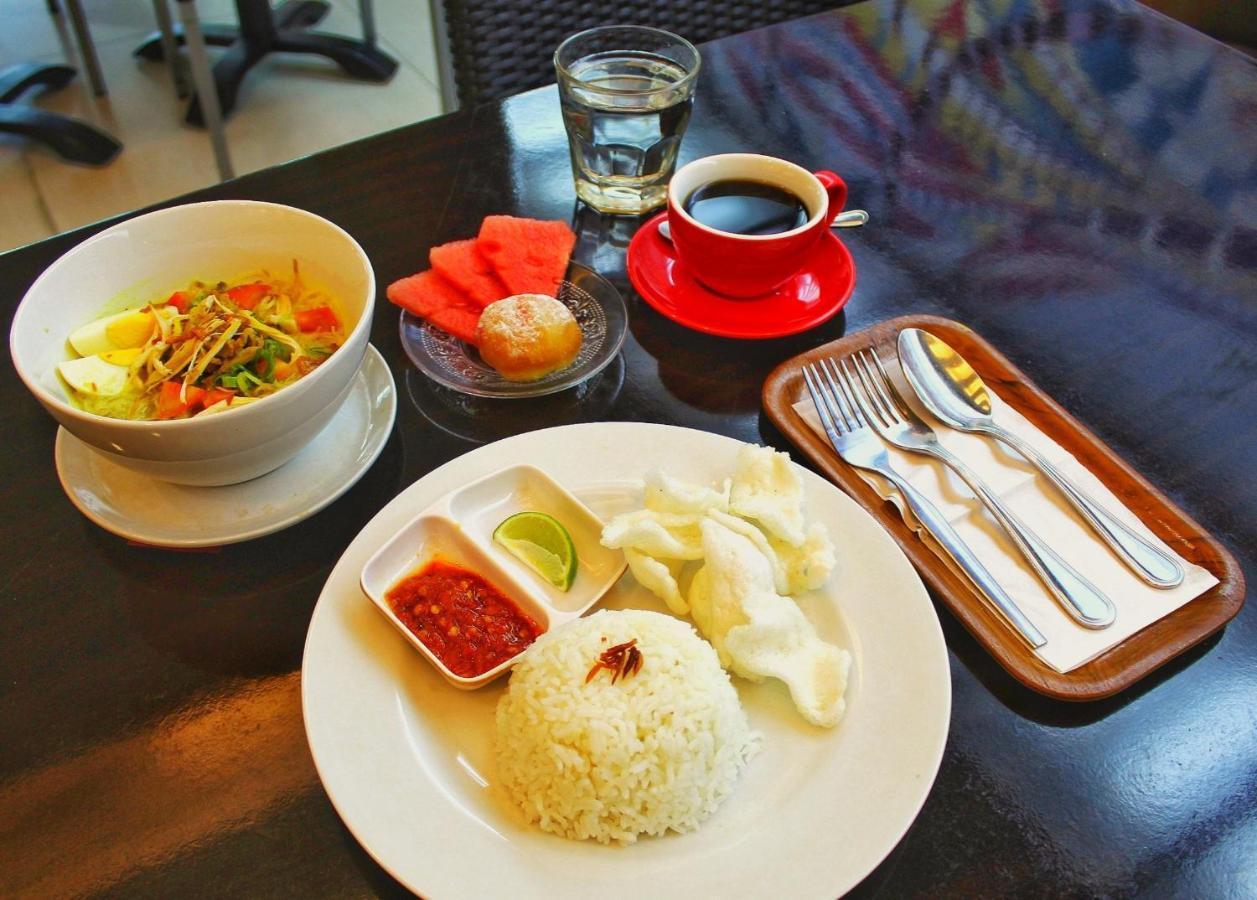 Nite & Day Jakarta - Mangga Besar Eksteriør billede