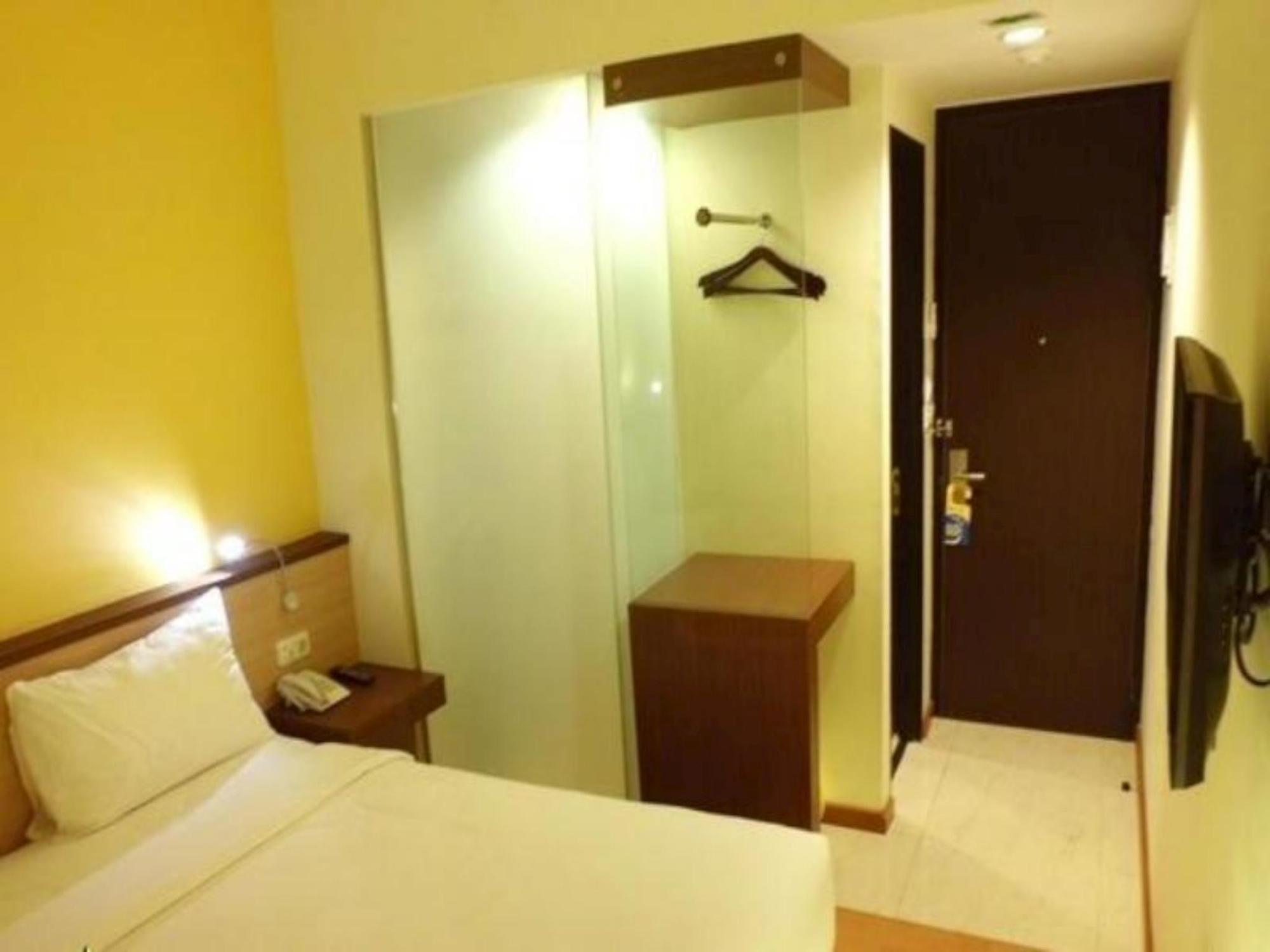 Nite & Day Jakarta - Mangga Besar Eksteriør billede